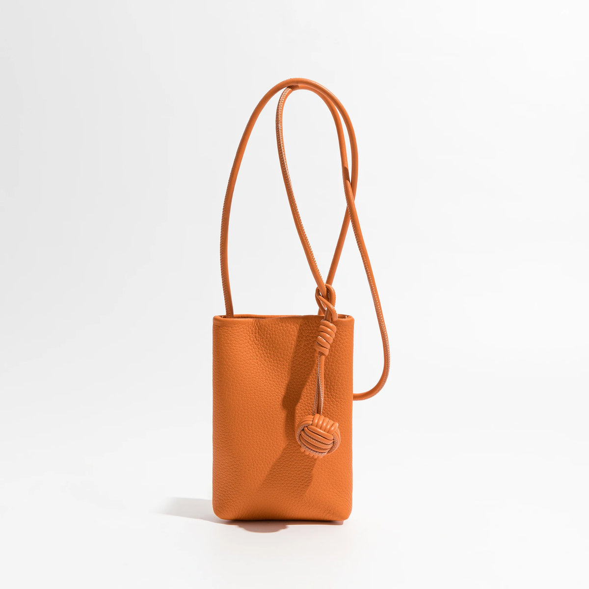 Valentina Cara pouch in Caramel