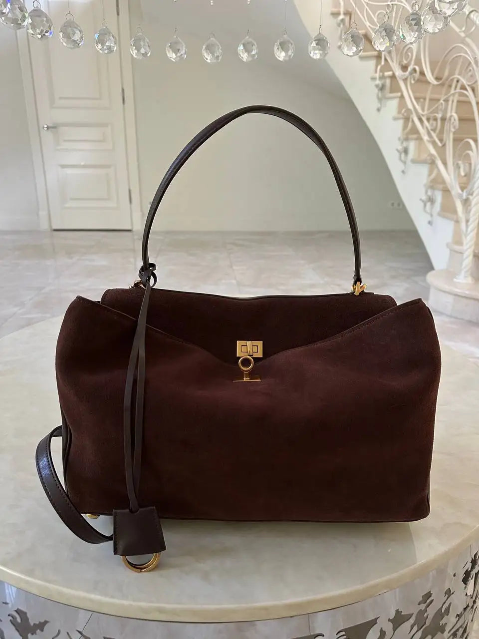 Valentina Dolce Small tote in Coffee, detail