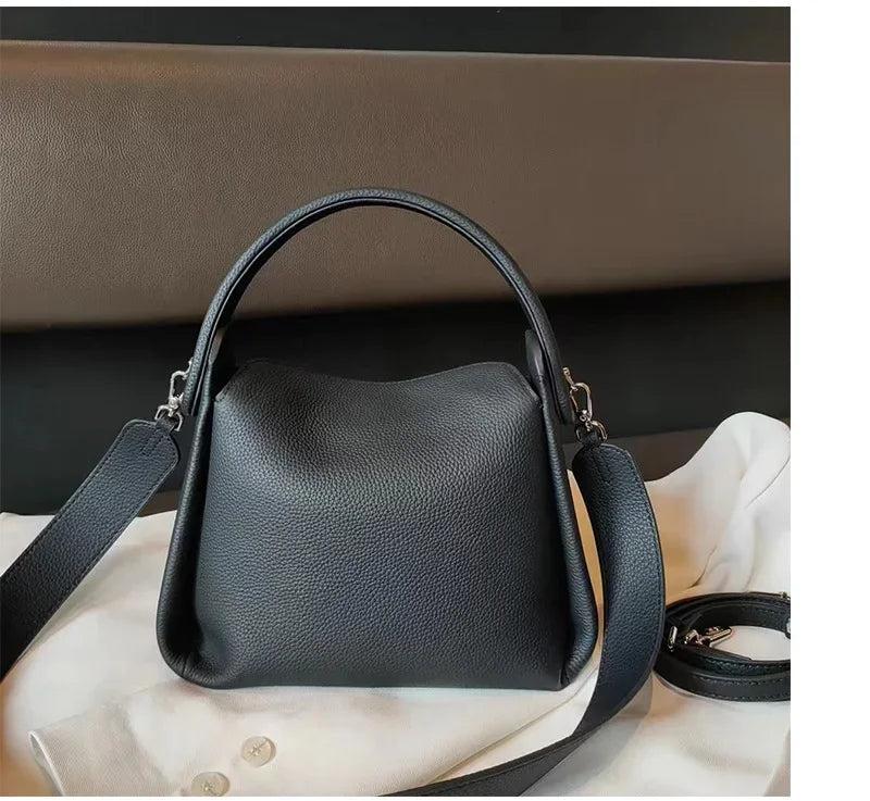 Valentina Quarzo tote in Black