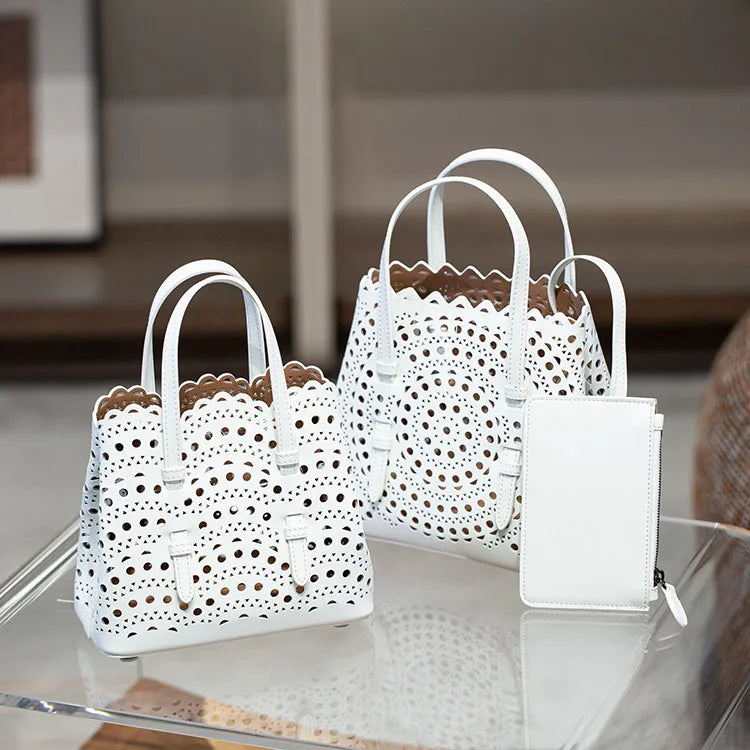 Valentina Urbino Medium tote in White
