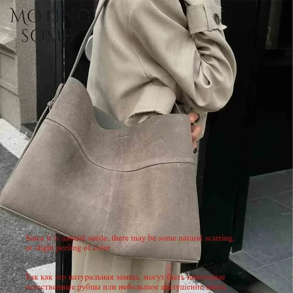 Valentina Elba Large tote in Brown, side view