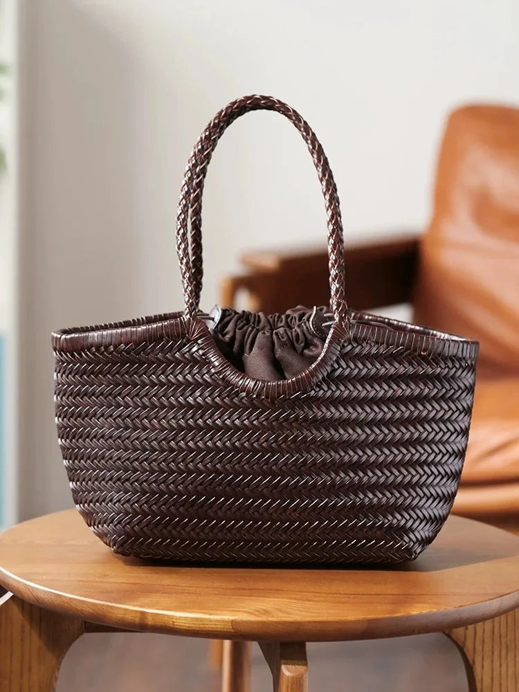 Valentina Alghero tote in Coffee