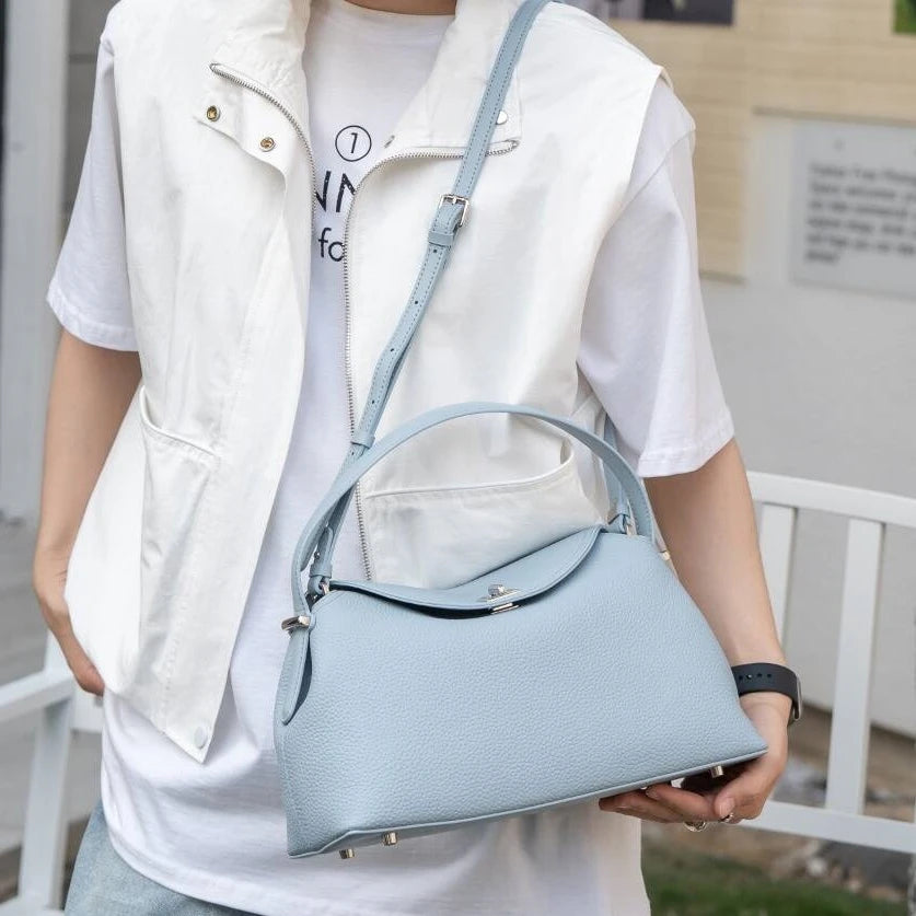 Valentina Corda tote in Elephant Grey, back view
