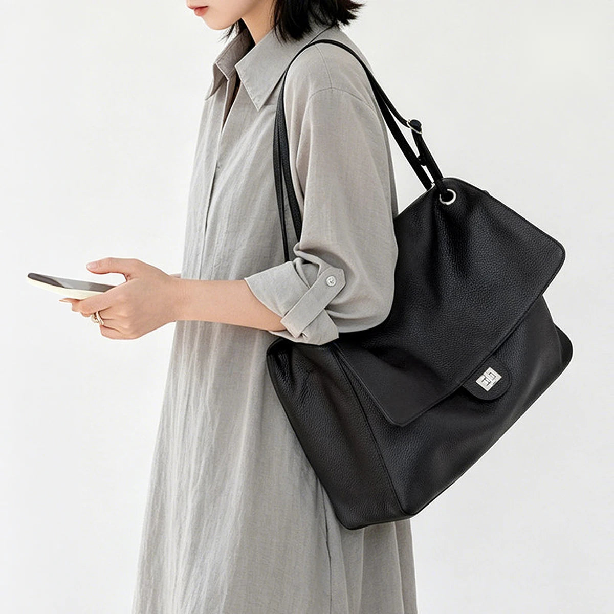 Valentina Fiume Medium tote in Black
