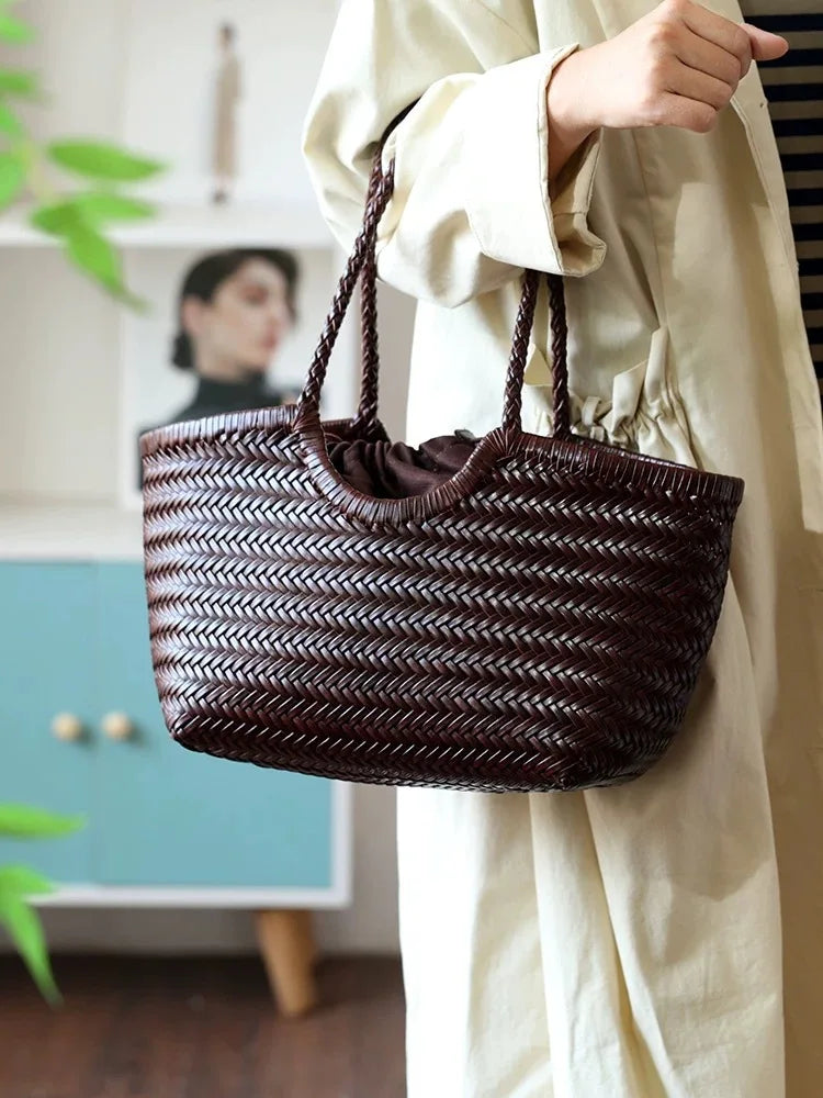 Valentina Alghero tote in Brown, back view