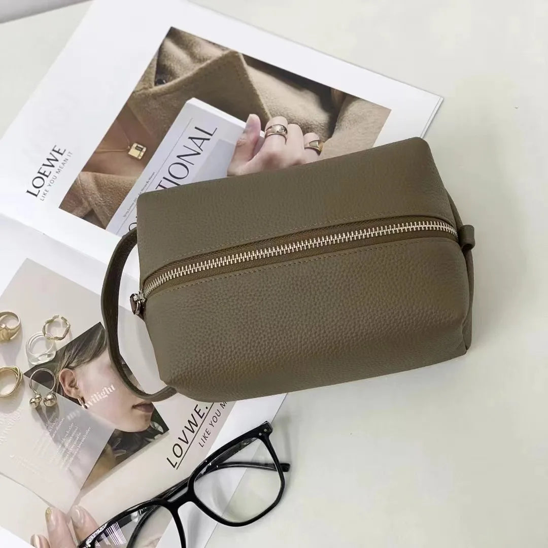 Valentina Sole shoulder bag in Dark Gray