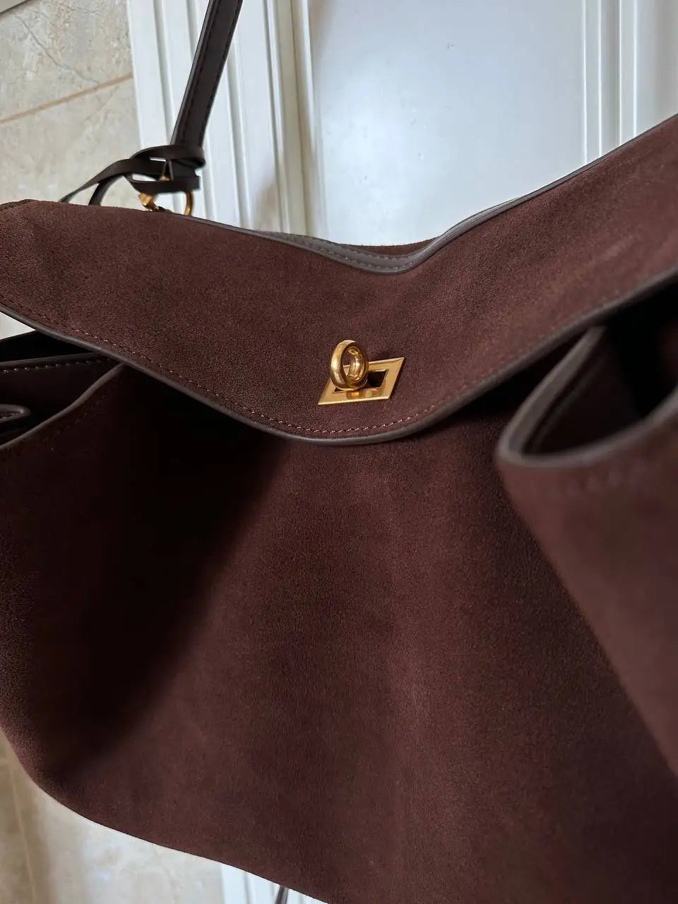 Valentina Dolce Medium tote in Coffee, worn