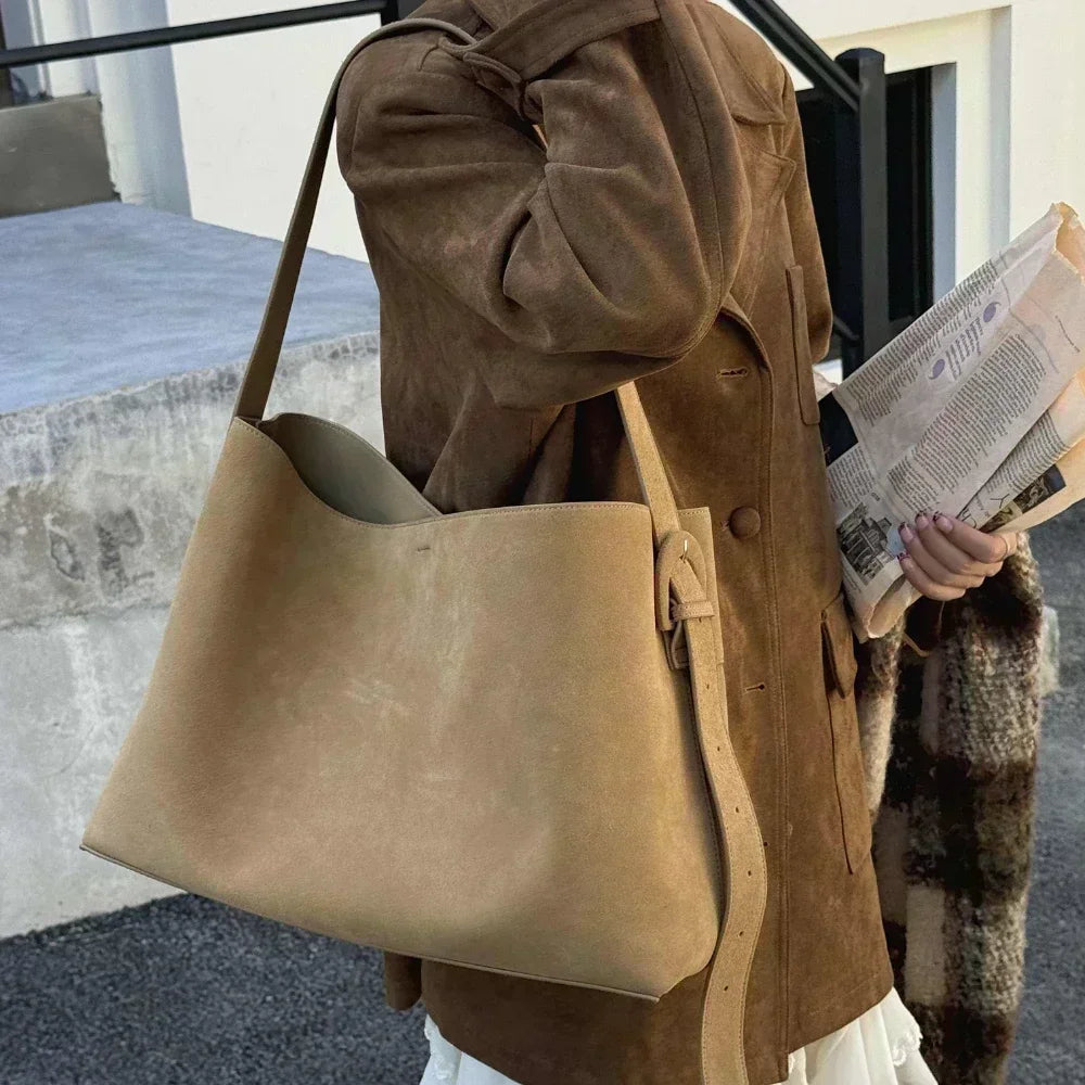 Valentina Elba Small tote in Khaki