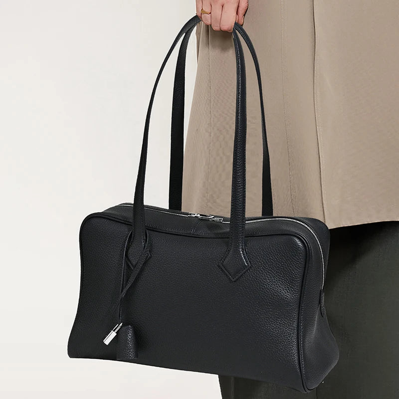 Valentina Rosa Large tote in White, front view