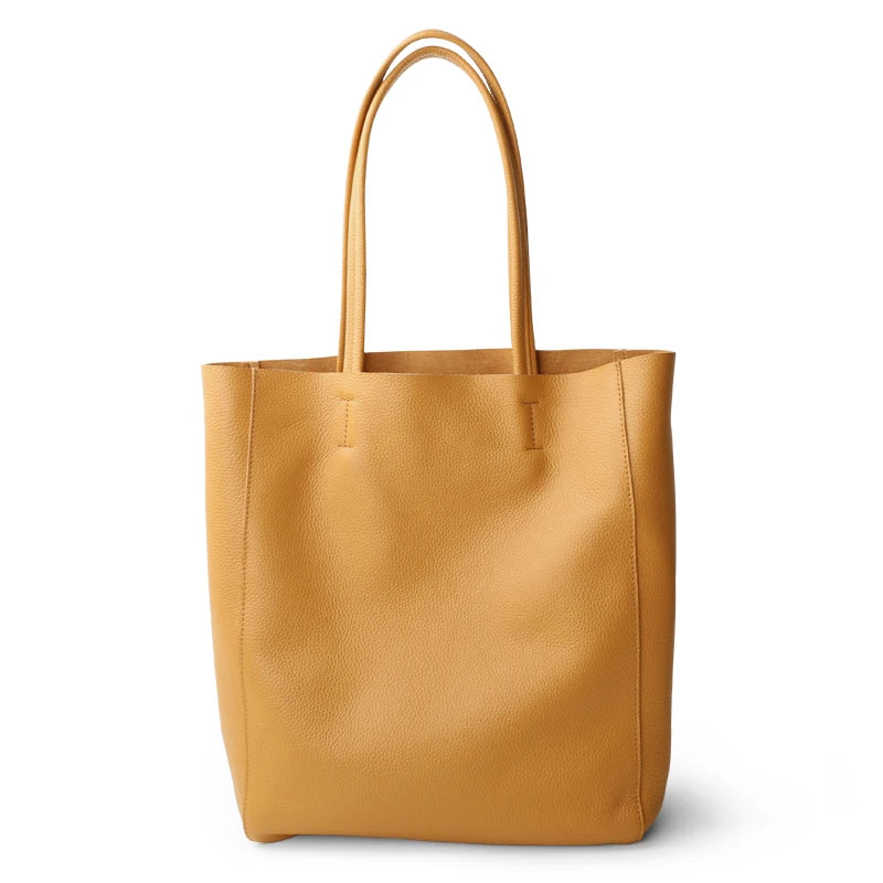 Valentina Perla Medium tote in Biscuit