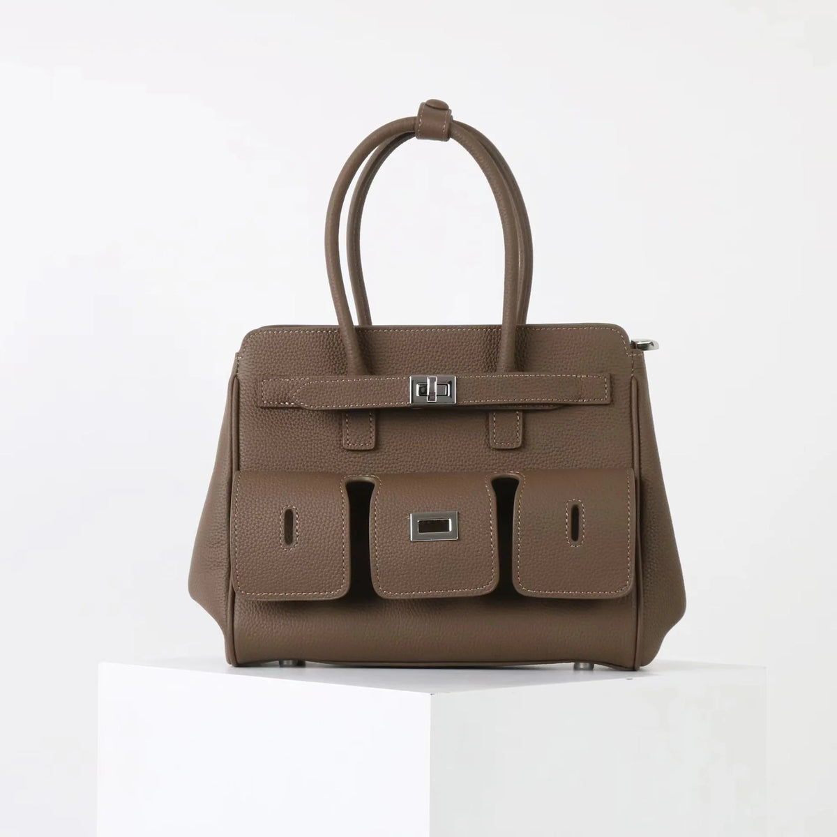 Valentina Capua tote in Coffee