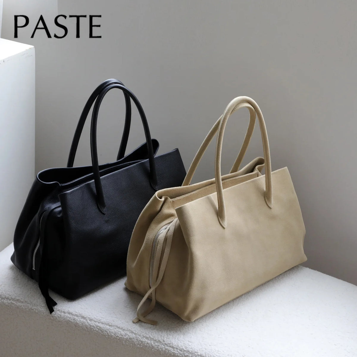 Valentina Cala tote in Black, interior