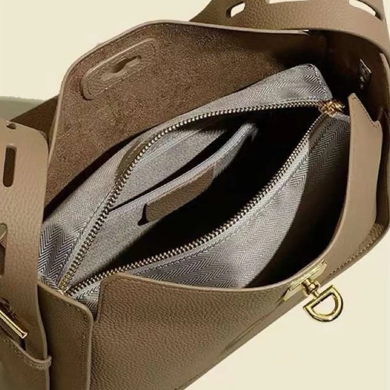 Valentina Asti tote in Elephant Grey, detail