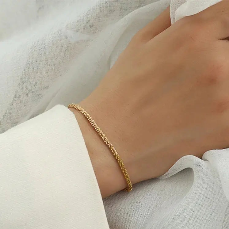 Gold rope bracelet