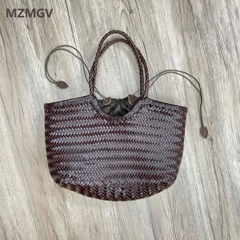 Valentina Lecce tote in Brown, front view