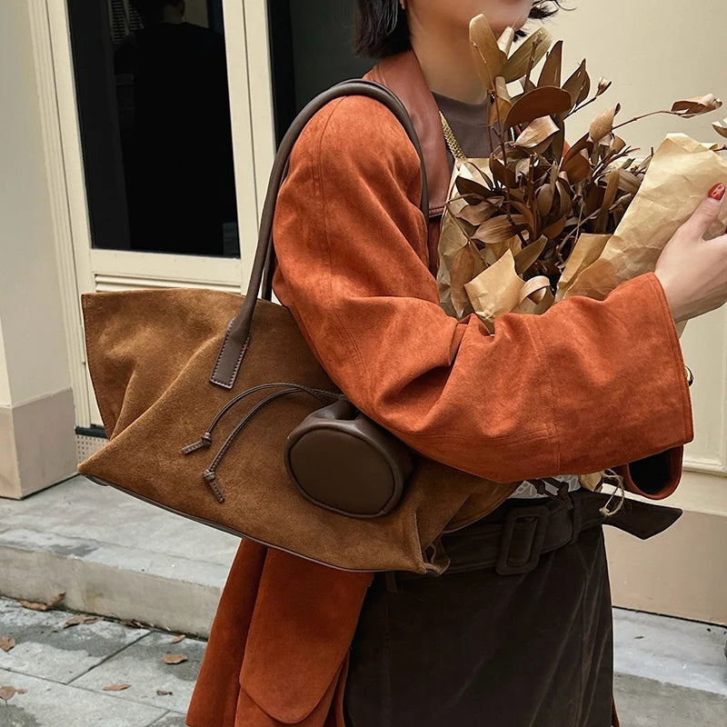 Valentina Noce tote in Brown