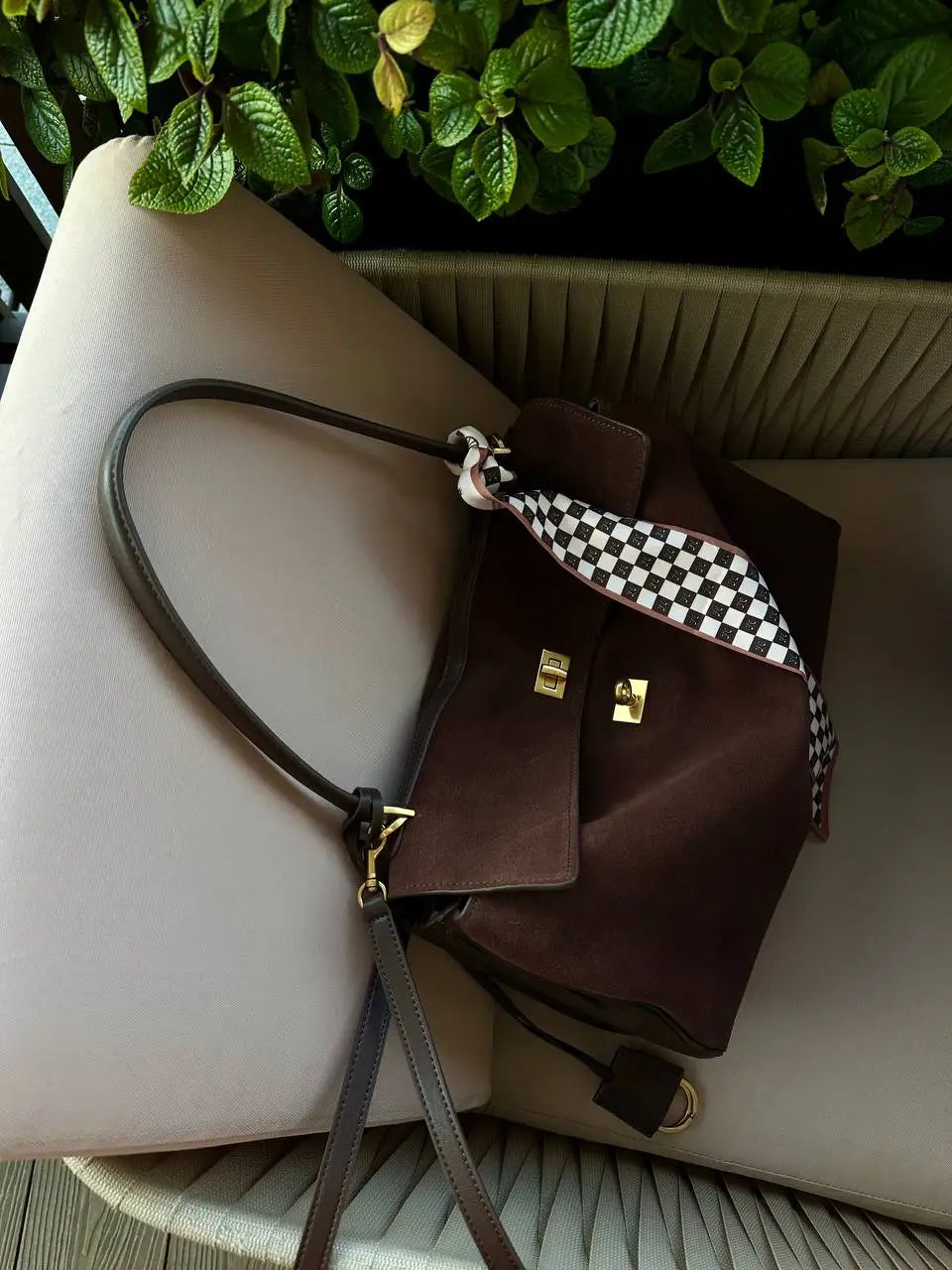 Valentina Dolce Small tote in Coffee, side view