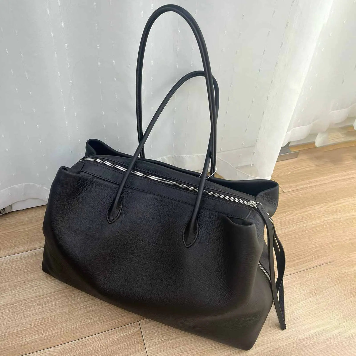 Valentina Nebbia tote in Coffee