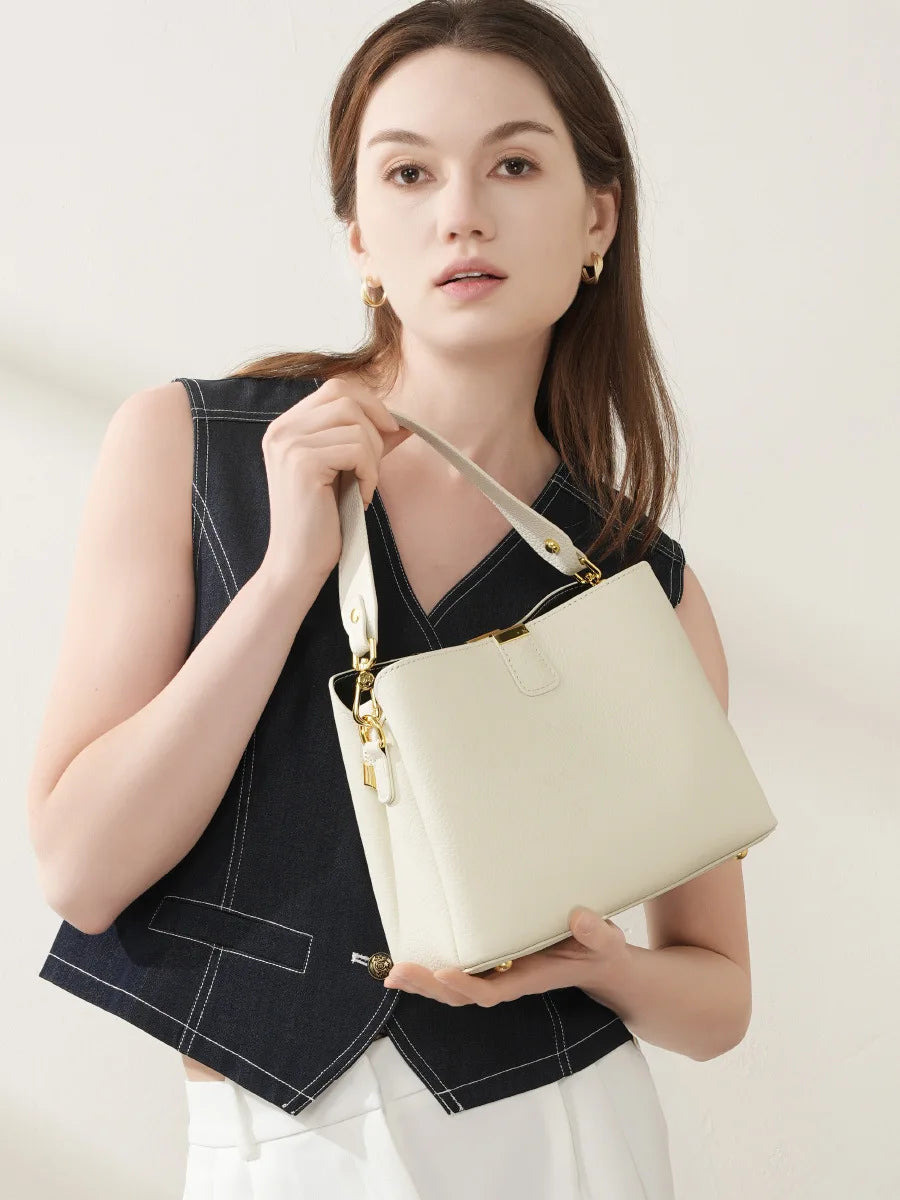 Valentina Tempo crossbody bag in White, worn