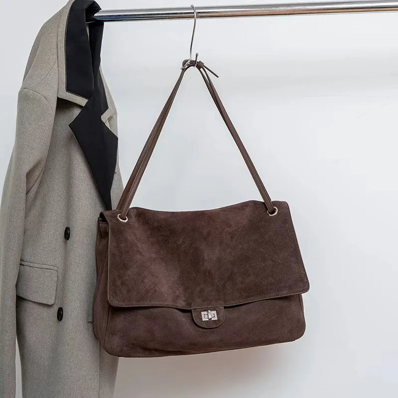 Valentina Brio Large tote in Coffee