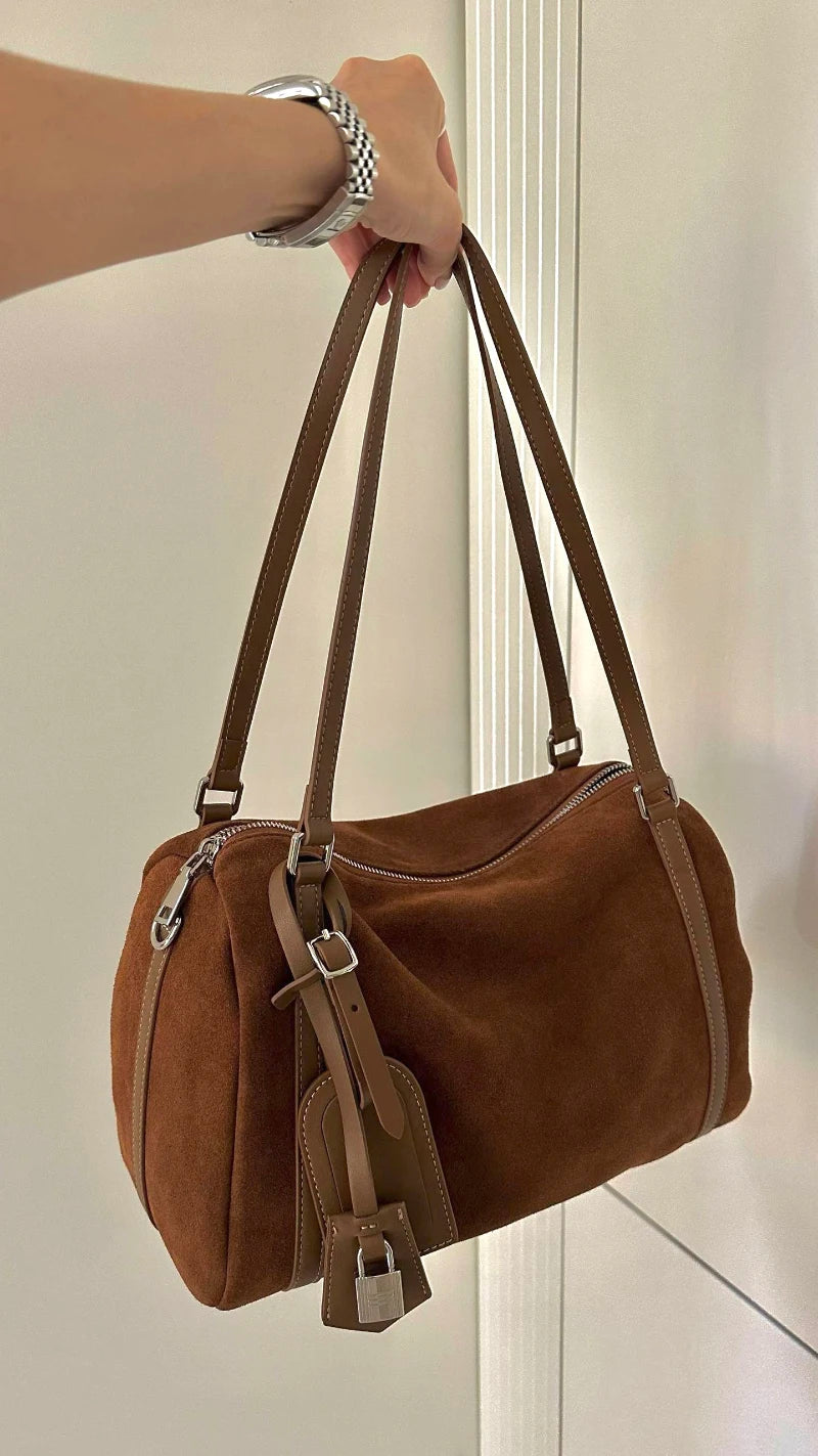 Valentina Vita tote in Grey, front view