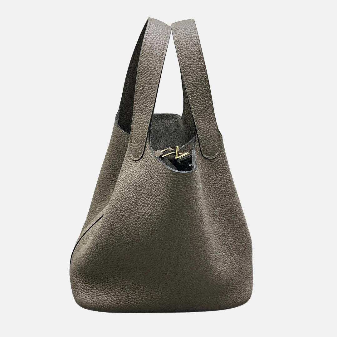Valentina Ostuni Large bucket bag in Denim, interior