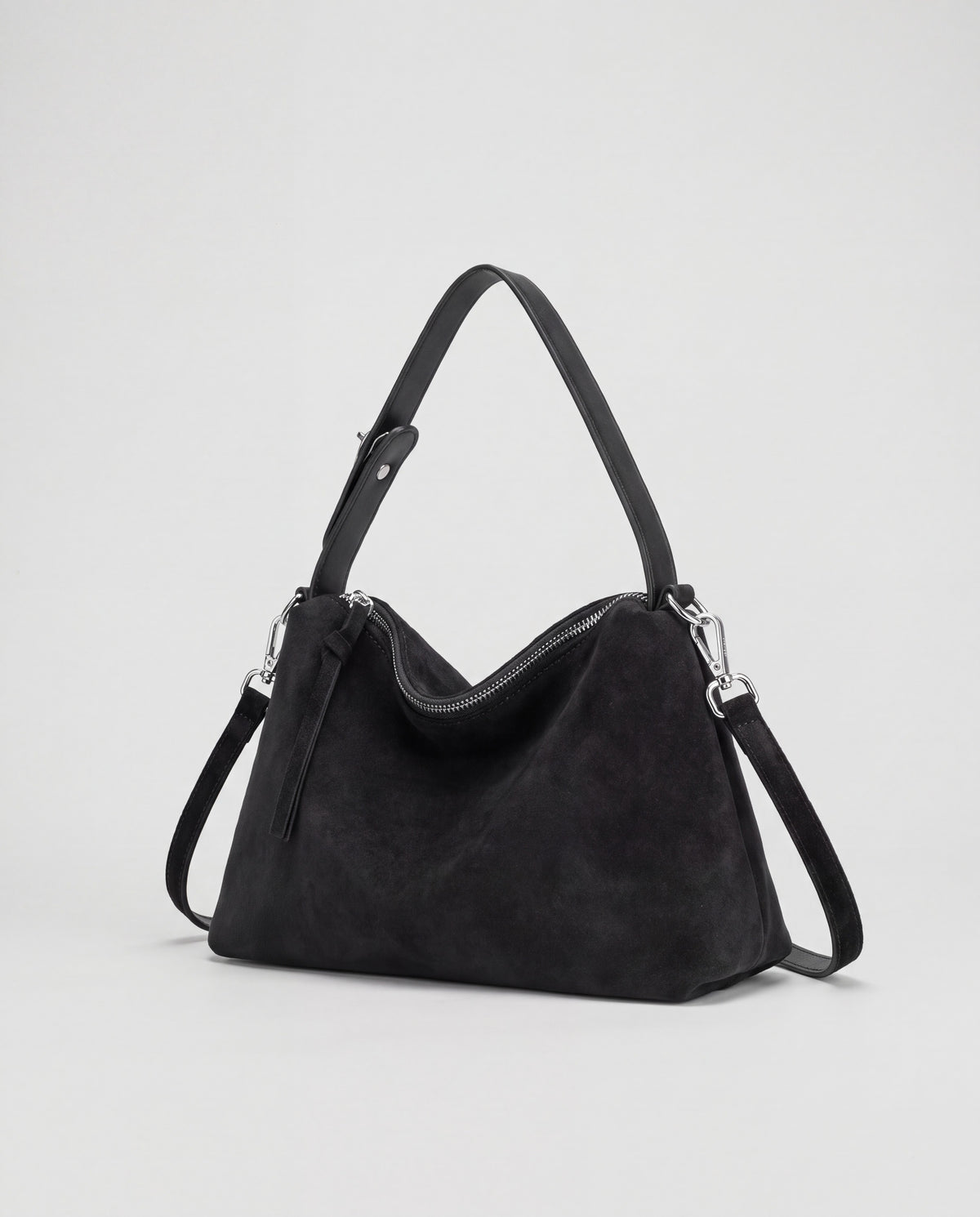 Ardesia bag in Black – three-quarter view