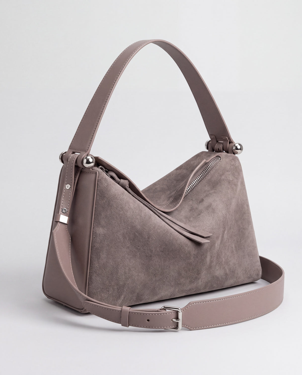 Asti bag in Grey – three-quarter view