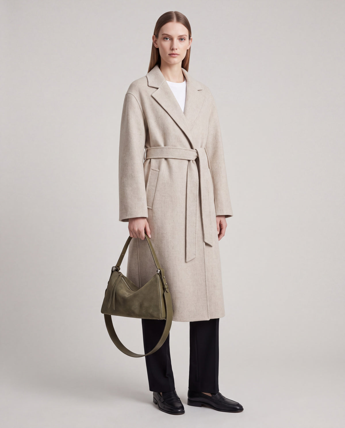 Asti bag in Olive – worn by model, close-up