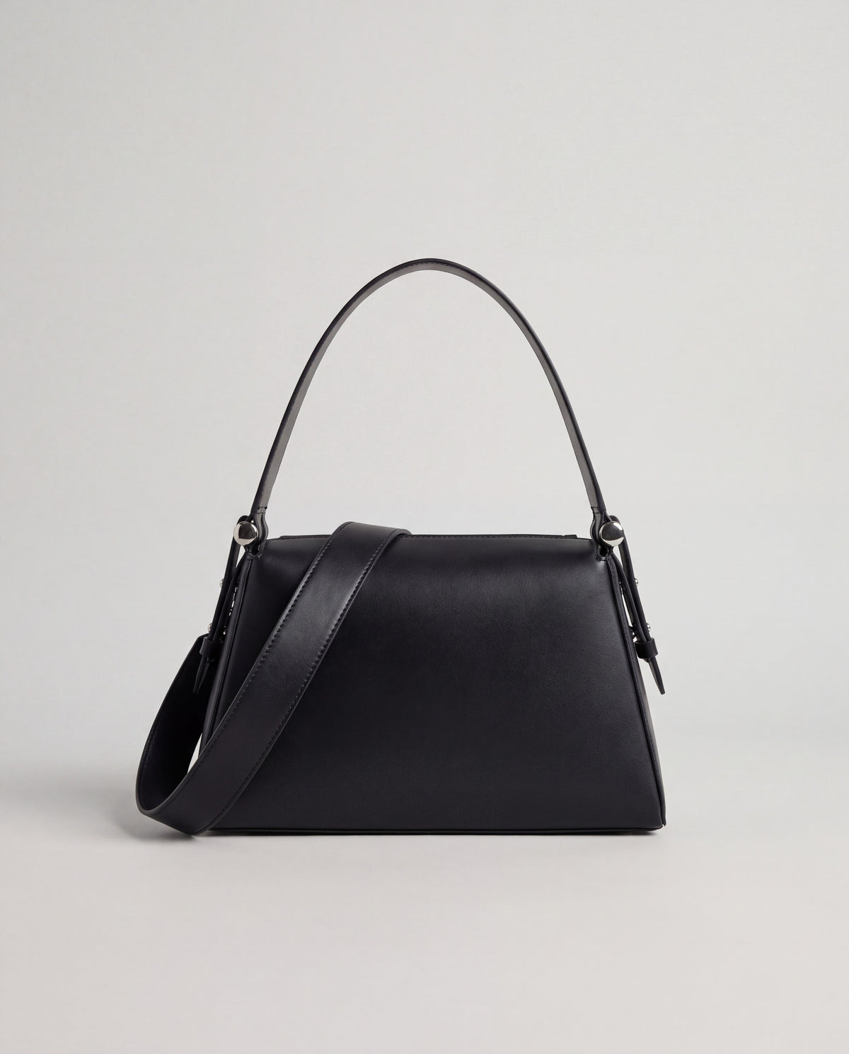 Asti bag in Onyx – back view