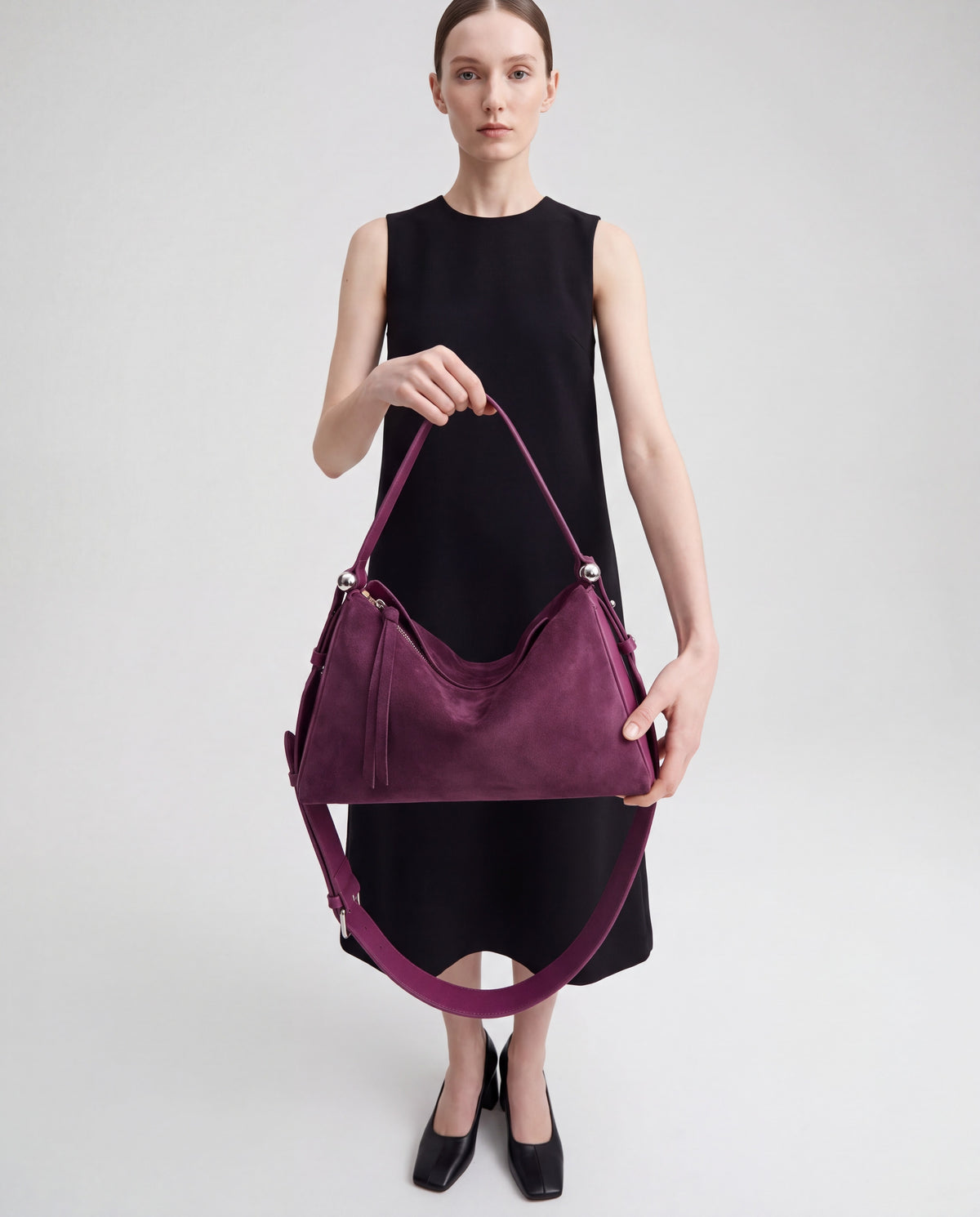 Asti bag in Purple – worn by model, close-up