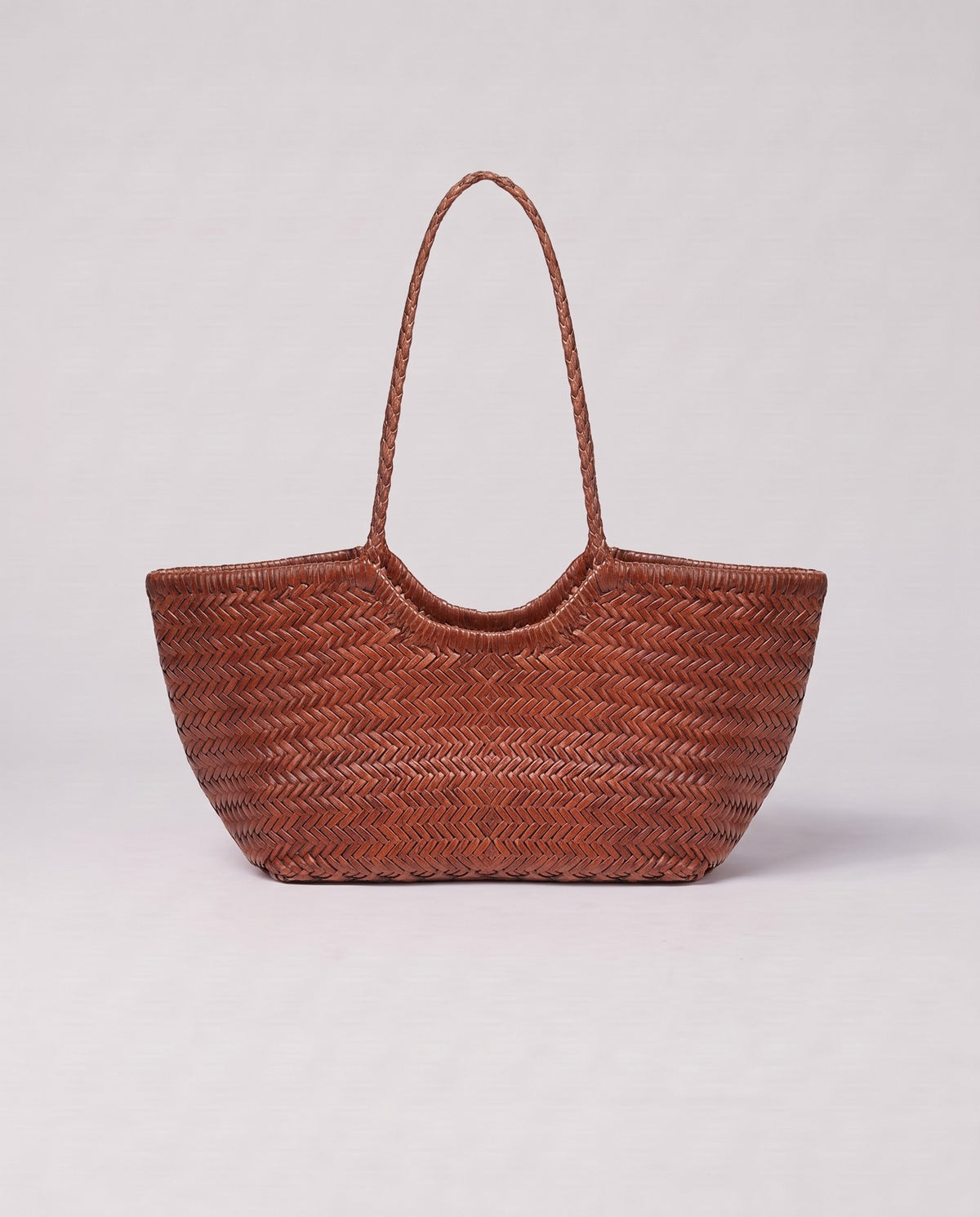 Valentina Bosa bag in Cognac, three-quarter view