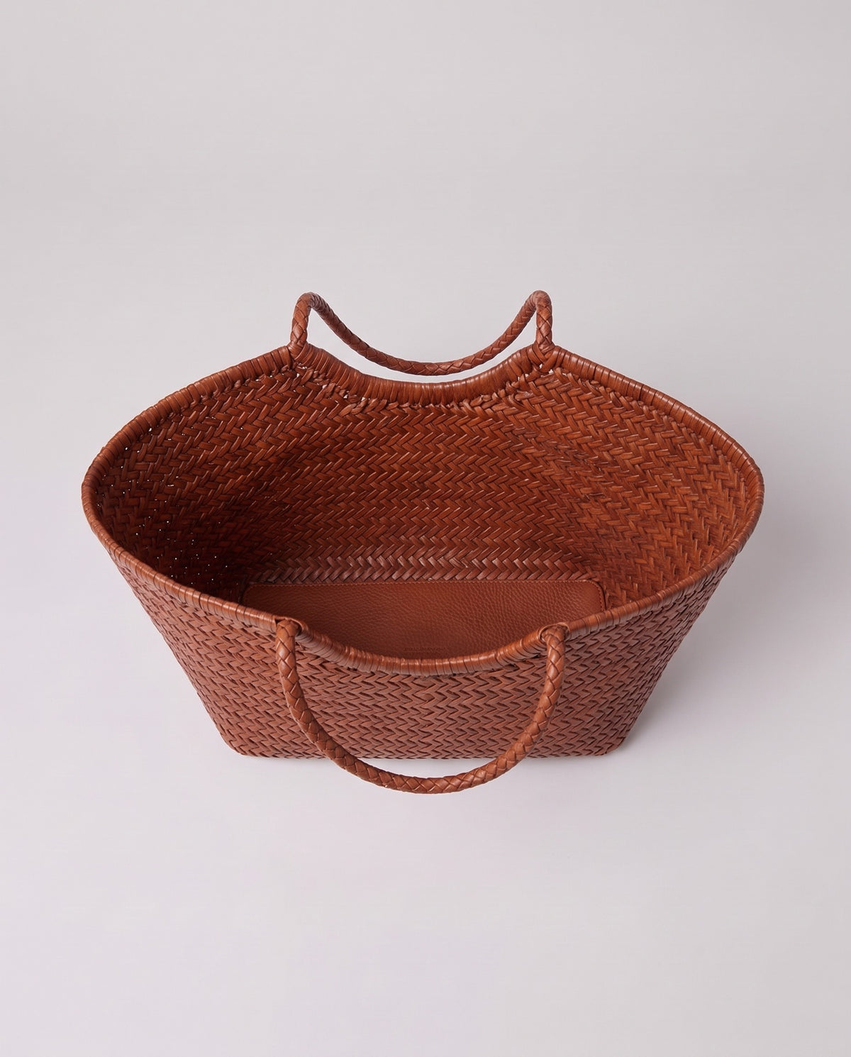 Inside the Valentina Bosa bag in Cognac