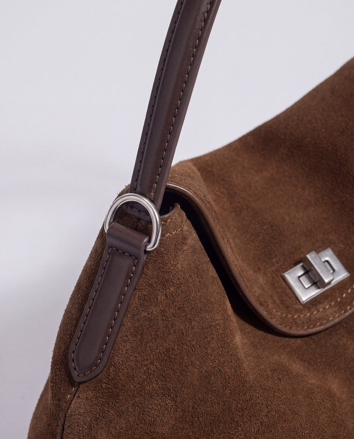 Bowler bag in Brown – hardware detail