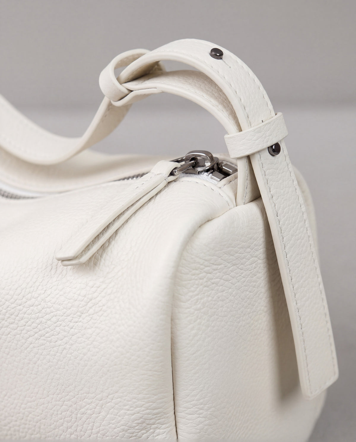 Brera bag in White – leather detail