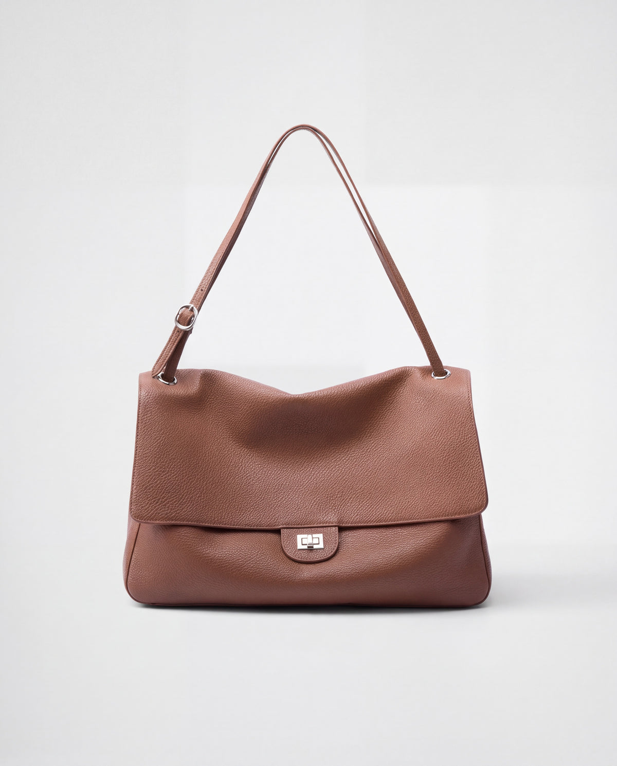 Brio Large bag in Brown – front view