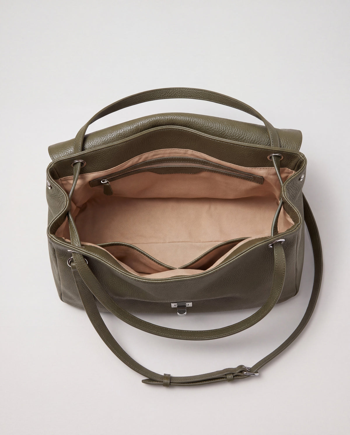Brio Large bag in Olive – interior view