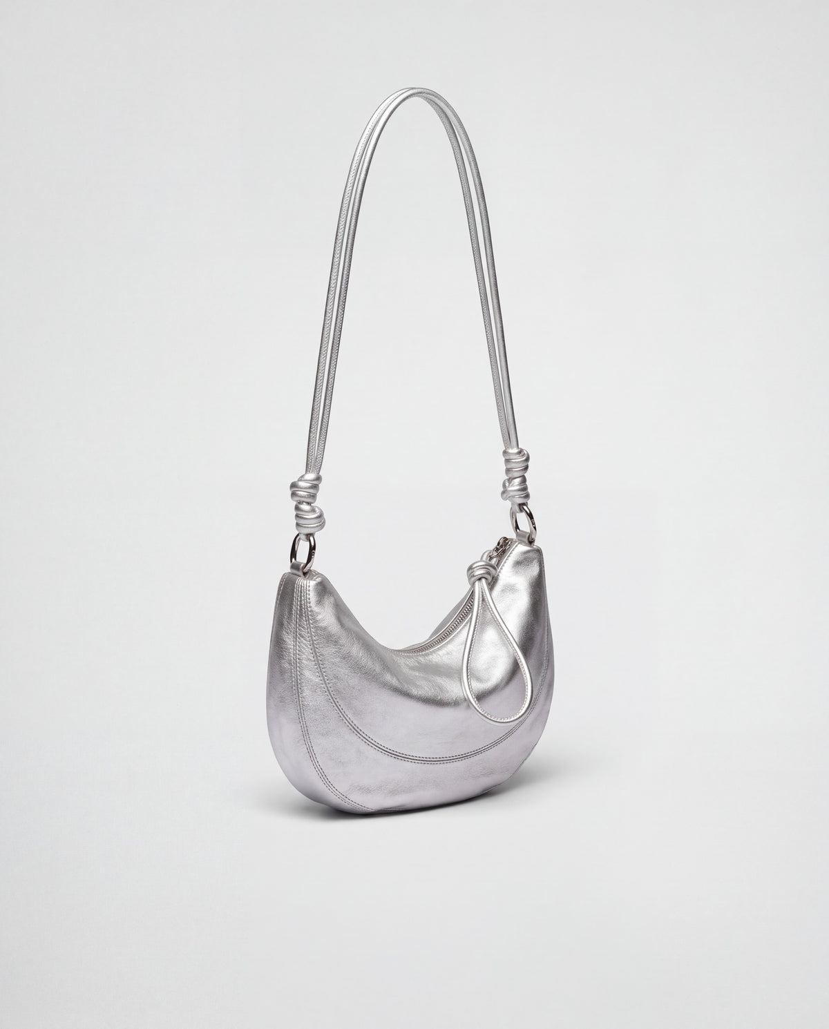 Bruma bag in Silver – three-quarter view