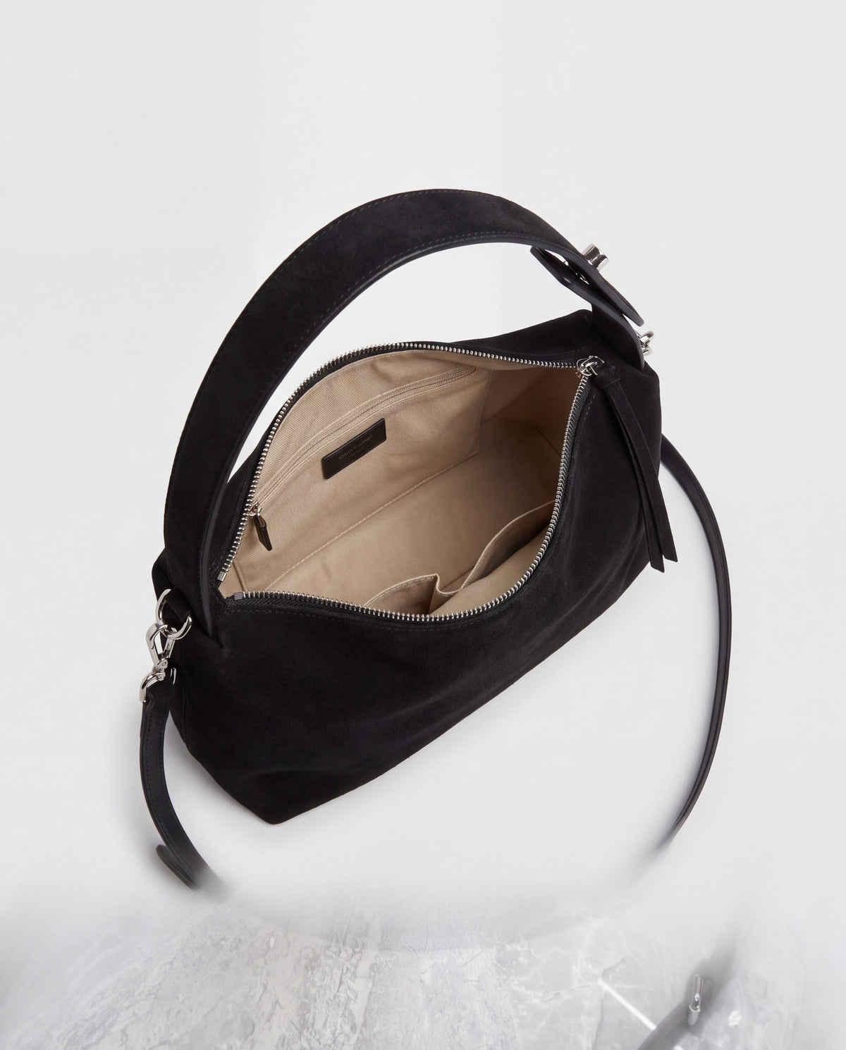 Calma bag in Black – interior view