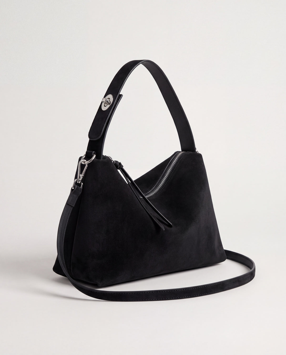 Calma bag in Onyx – three-quarter view
