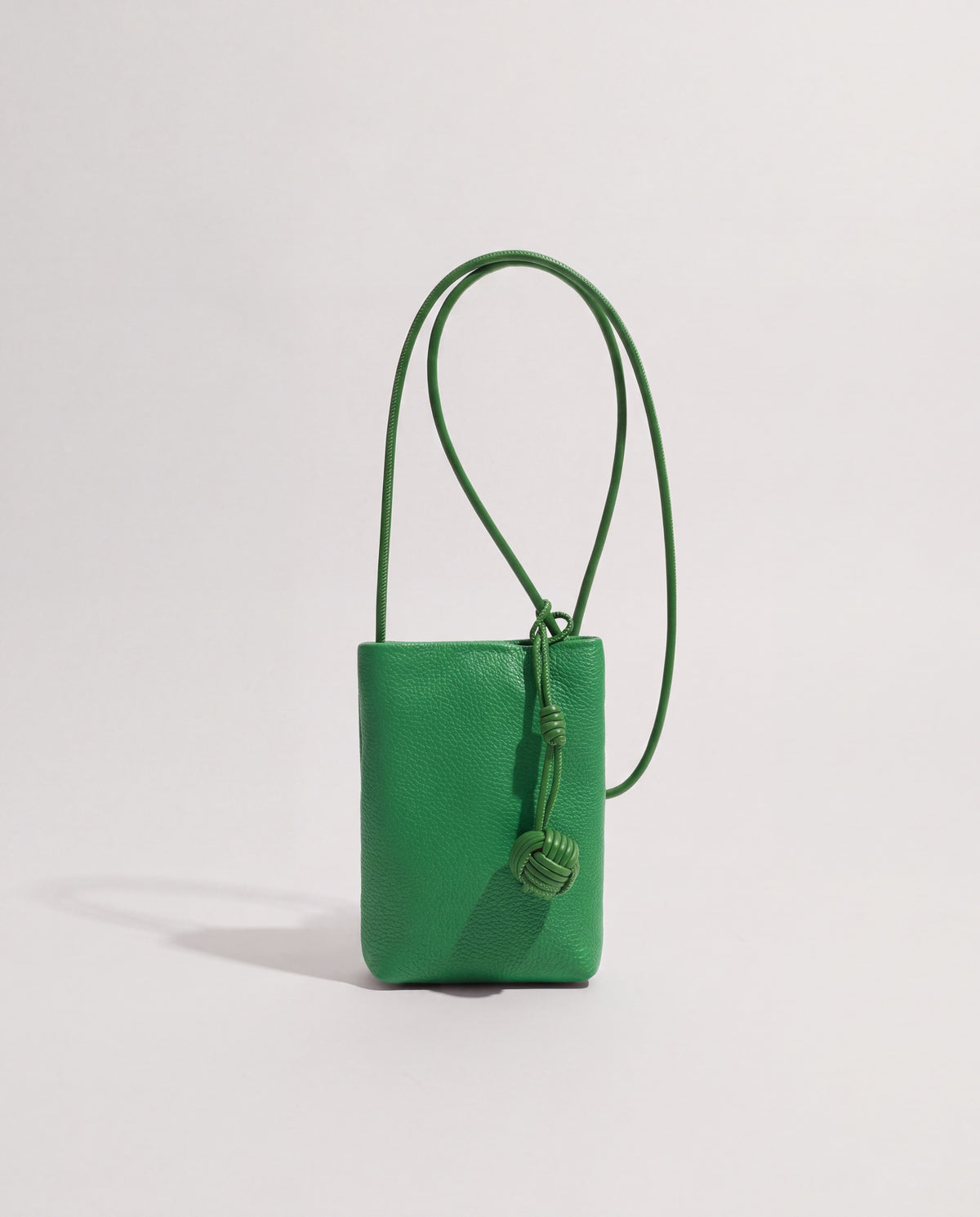 Cara bag in Green – front view
