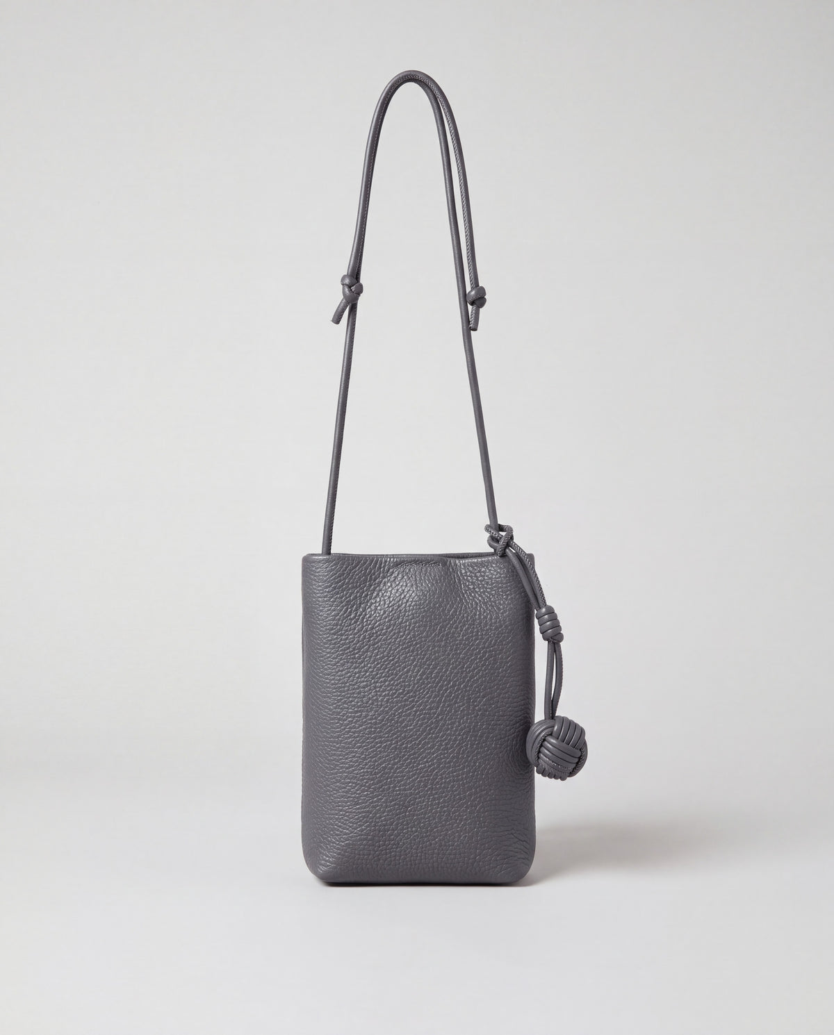 Cara bag in Grey – front view