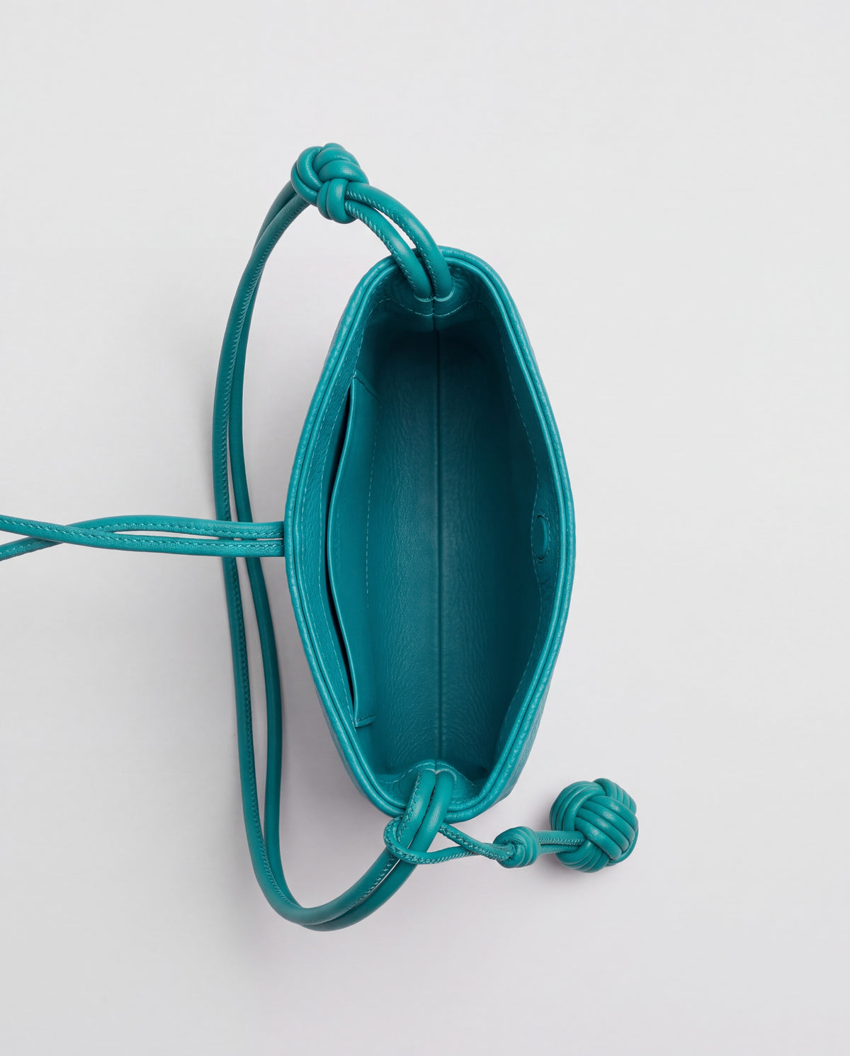 Cara bag in Teal – interior view