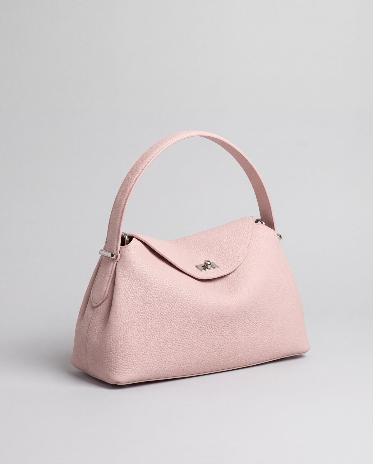 Corda bag in Blush – three-quarter view