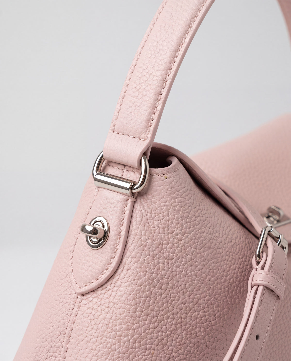 Corda bag in Blush – hardware detail