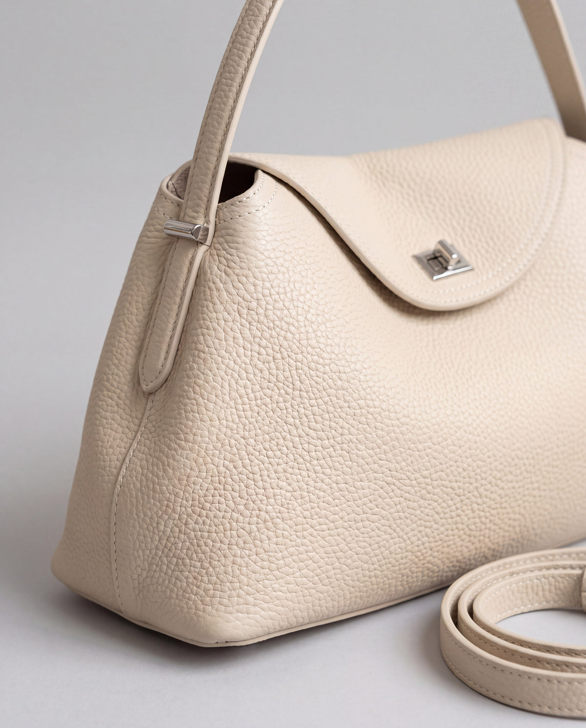 Corda bag in Cream – leather detail