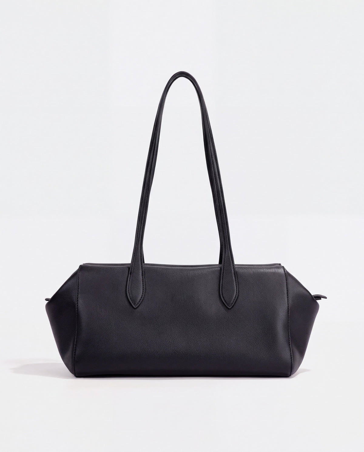 Cortina bag in Black – back view