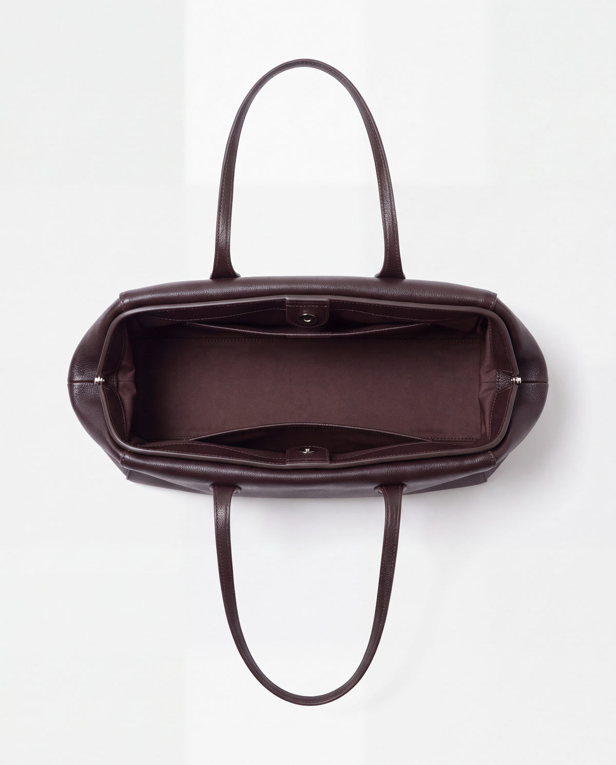 Cortina bag in Chocolate – interior view