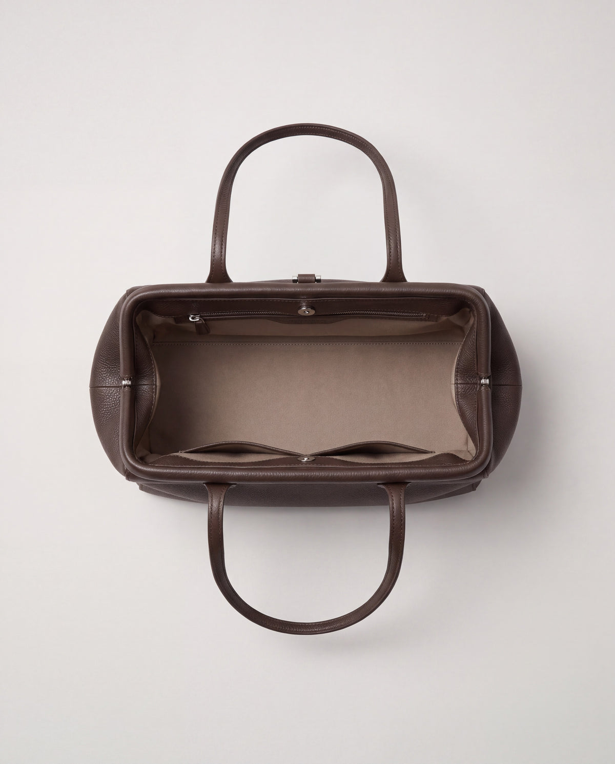 Cortina bag in Mocha – interior view