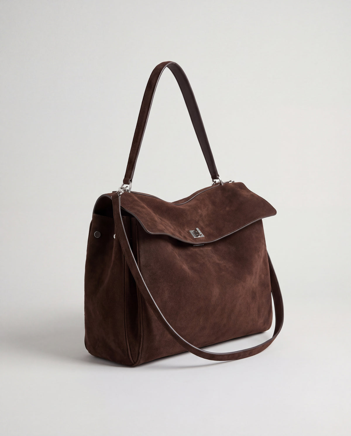 Dolce Large bag in Espresso – three-quarter view
